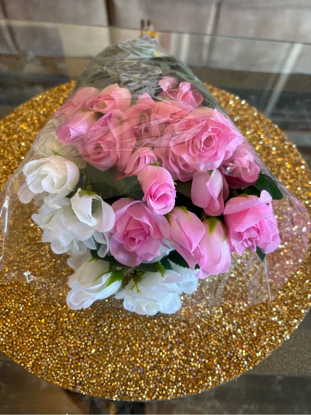 Pink & White NWT Faux Rose Bouquet